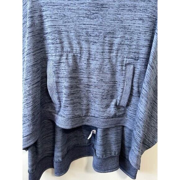 Athleta Techie Sweat Blissful Poncho Hoodie 3/4 Sleeves Pullover Blue Medium - Picture 3 of 10
